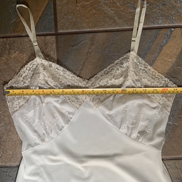 lace slip light pastel sea green blue - M - size 34 vintage - Picture 6 of 11